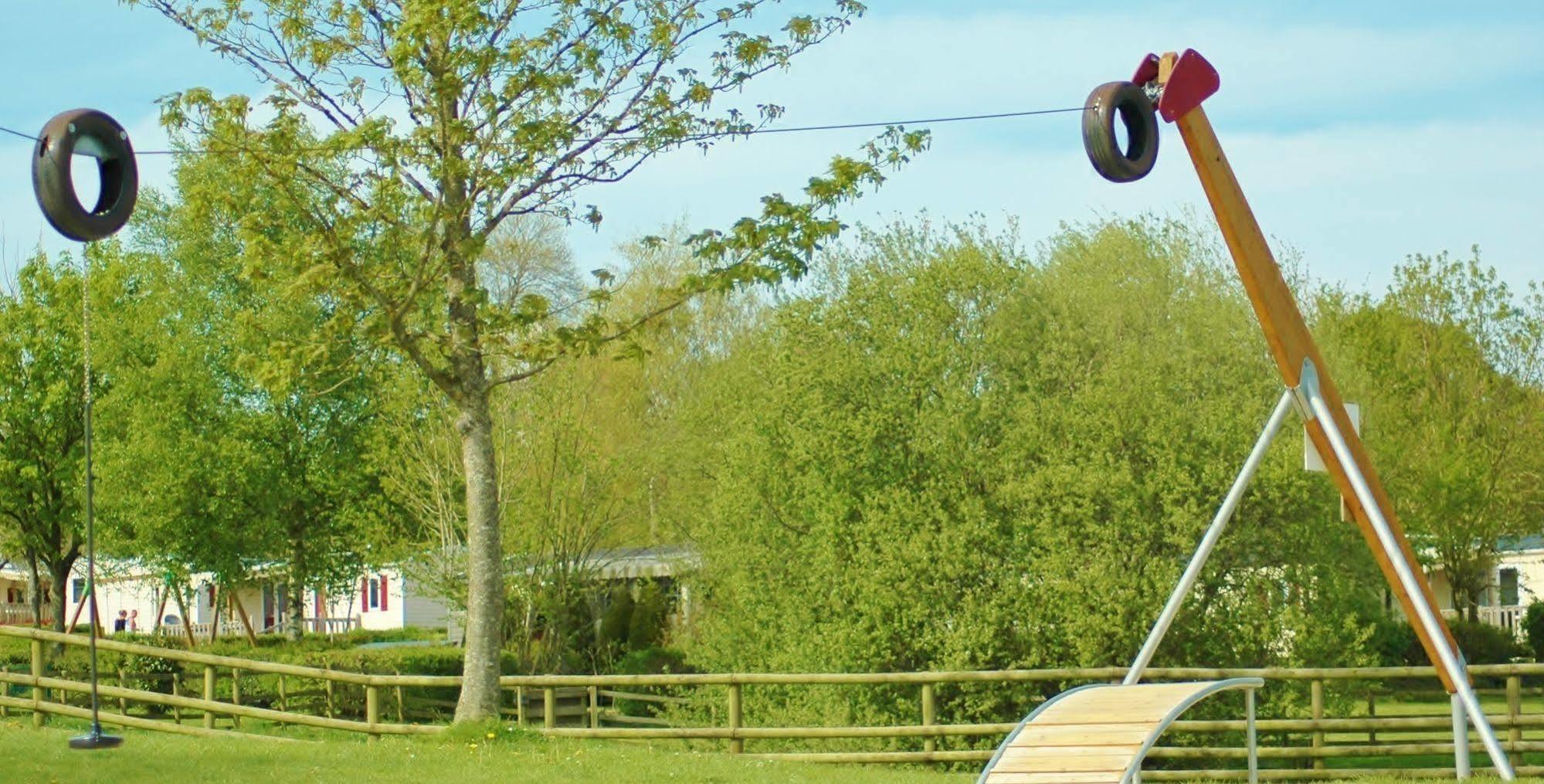 Camping Officiel Siblu Domaine De Litteau エクステリア 写真